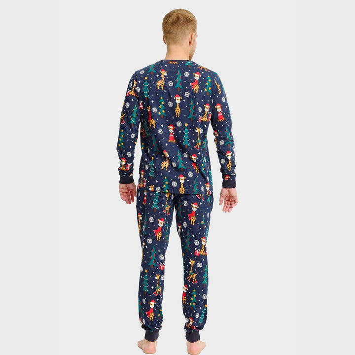 Mirla | Giraffernas Julpyjamas - Herr-Eva Jonsson