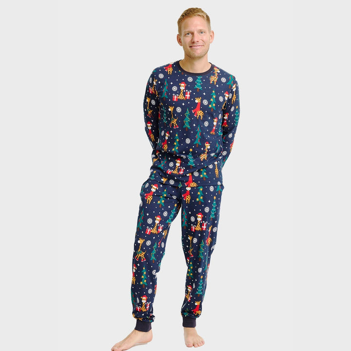 Mirla | Giraffernas Julpyjamas - Herr-Eva Jonsson