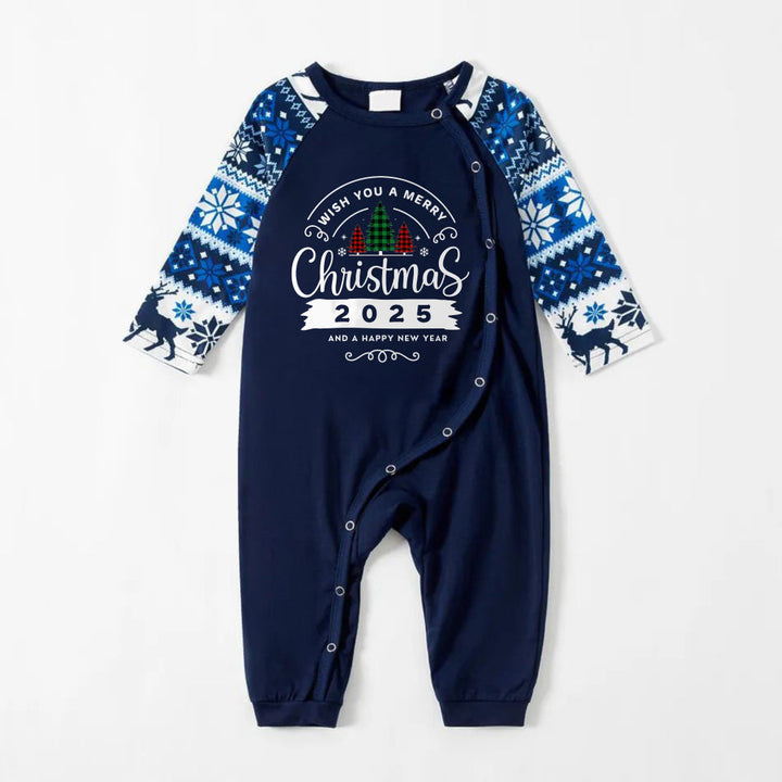 Mirla | Glad Blå Julpyjamasset med God Jul 2025 och Ett Gott Nytt År Tryck-Eva Jonsson