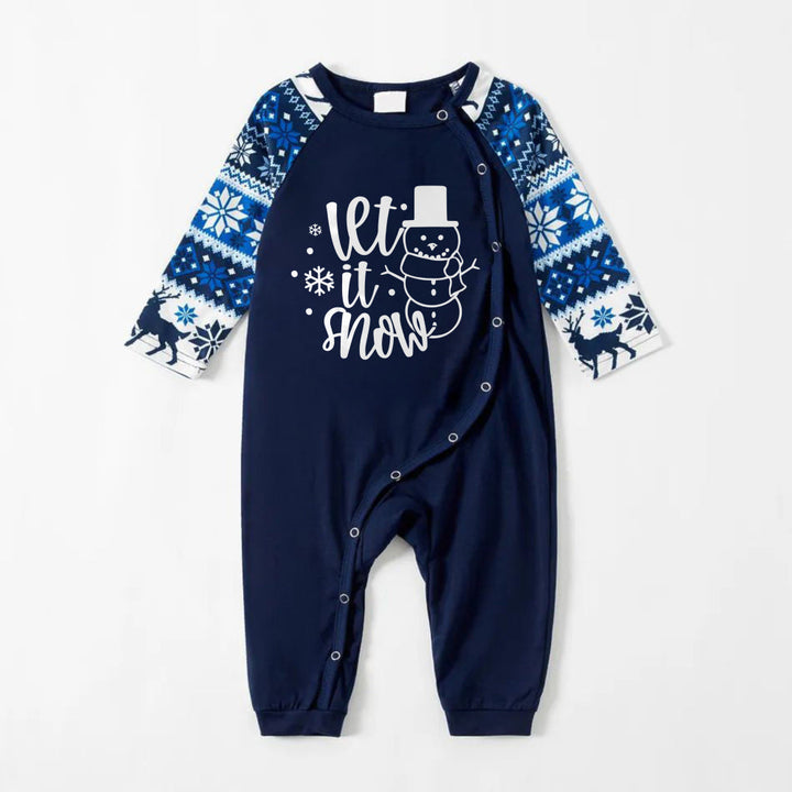 Mirla | Glada Blå Julpyjamas med Snögubbar och Slogan-Designs-Eva Jonsson