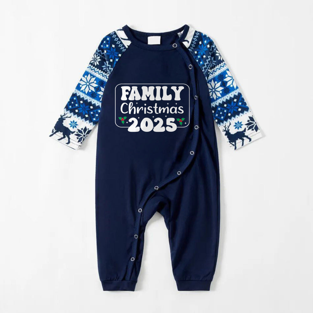 Mirla | Glädjande Blå Julpyjamas-Set med Familjesynkroniserings-Slogandesign-Eva Jonsson