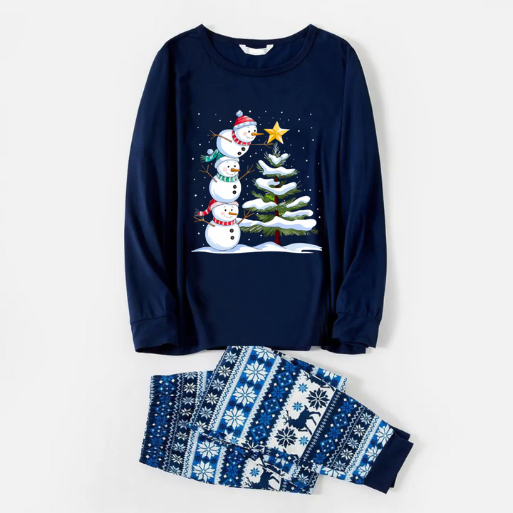 Mirla | Glädje Blå Jul-Pyjamaset med Snögubbe- och Julgrantryck-Eva Jonsson