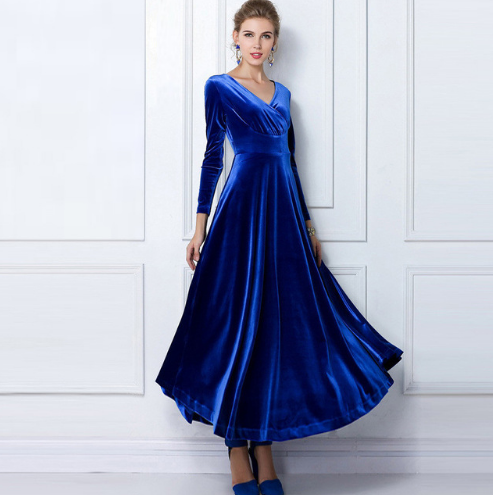 Mirla | Glamorous Chic Klänning med Tjockad V-Hals-Eva Jonsson