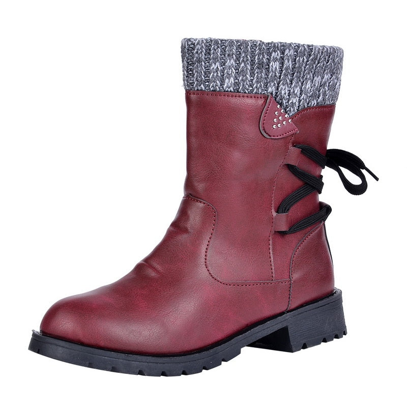 Mirla | Grakosystiefel med Retro-Metalldetaljer och Spännardekoration-Eva Jonsson