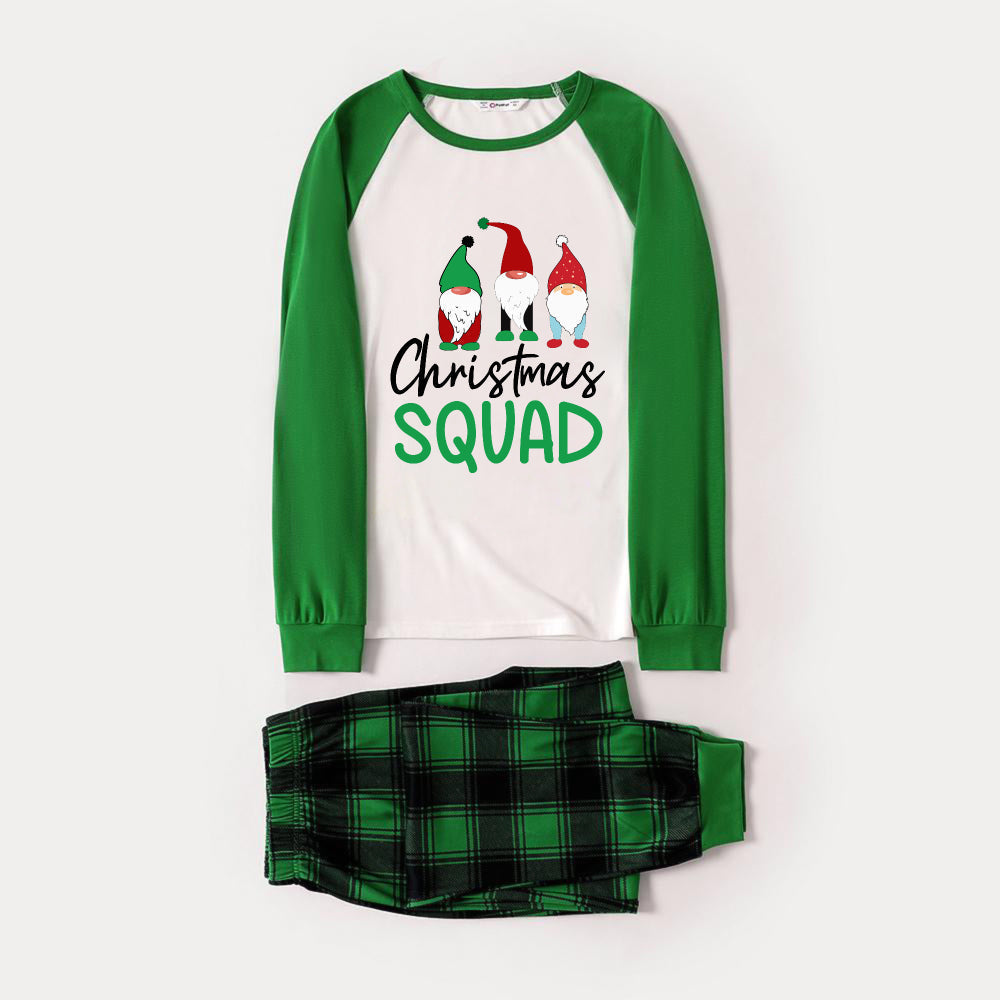 Mirla | Grönt Raglan-Topp Grön Rutigt Jul-Pyjama-Set med Gnom och Christmas Squad Tryck-Eva Jonsson