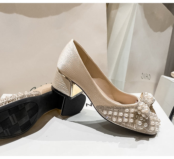 Mirla | Guess Vi är vårt öde skor-Eva Jonsson
