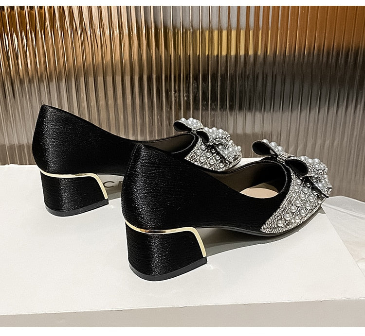 Mirla | Guess Vi är vårt öde skor-Eva Jonsson