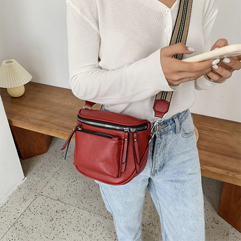 Mirla | Händig axelväska - Praktisk crossbody-väska för på språng-Eva Jonsson
