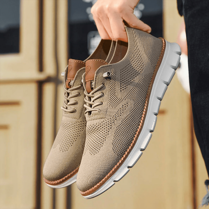 Mirla | Herrar Lättvikt Lätt Sneakers för män med Antiglid Design-Eva Jonsson