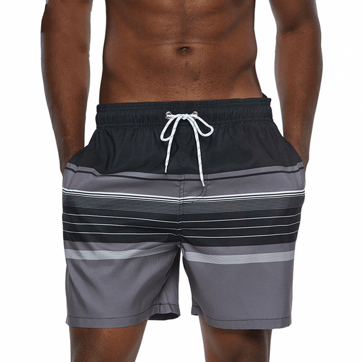 Mirla | Herrarnas badshorts grafiskt tryck-Eva Jonsson