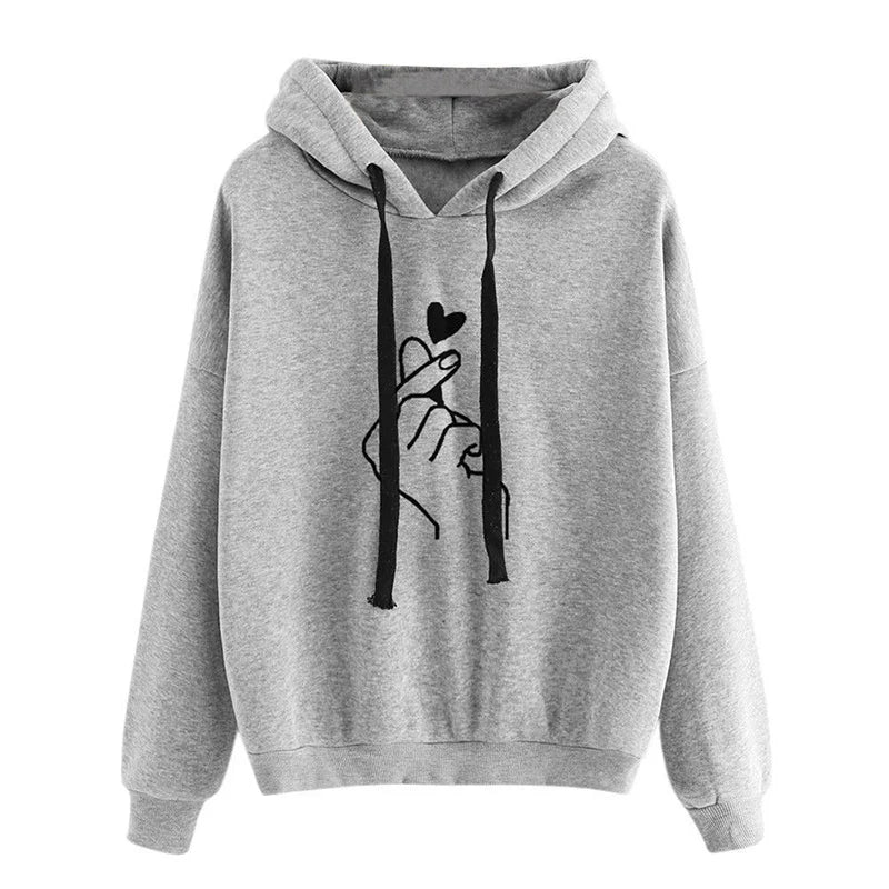 Mirla | Hoodie I Fleece med Fingerhjärta-Motiv-Eva Jonsson