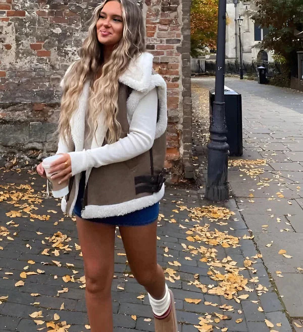 Mirla | Höstväst med Teddy-Foder-Eva Jonsson