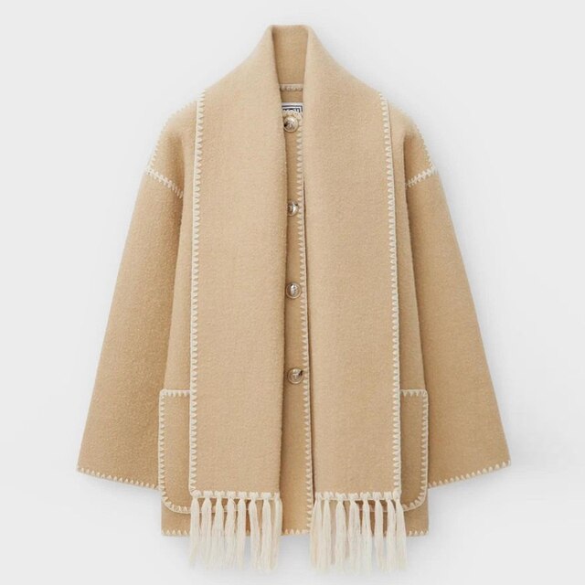 Mirla | Jacka - Elegant Oversized Design med Scarf-Fringe Detaljer-Eva Jonsson