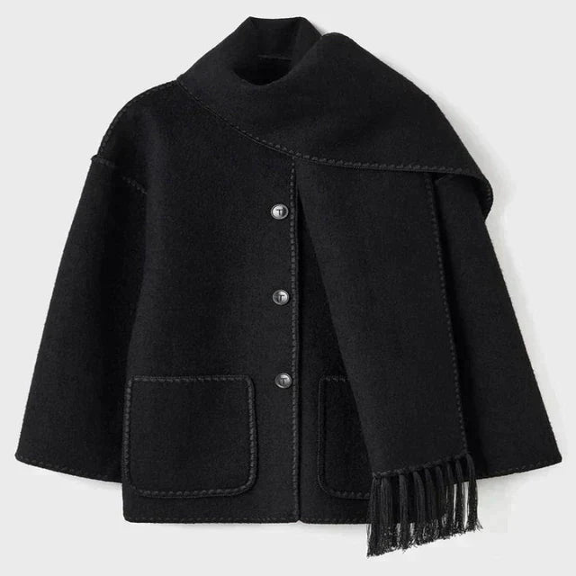 Mirla | Jacka - Elegant Oversized Design med Scarf-Fringe Detaljer-Eva Jonsson