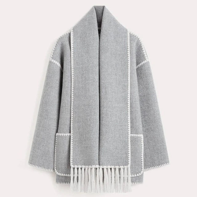 Mirla | Jacka - Elegant Oversized Design med Scarf-Fringe Detaljer-Eva Jonsson