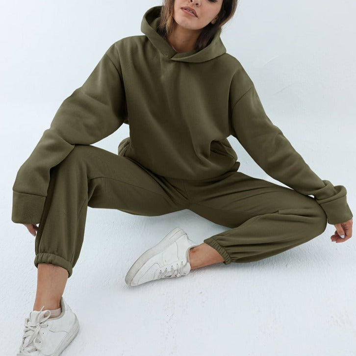 Mirla | Jacquelyn Ultimate Comfort Sweatpants & Hooded Sweater Set-Eva Jonsson