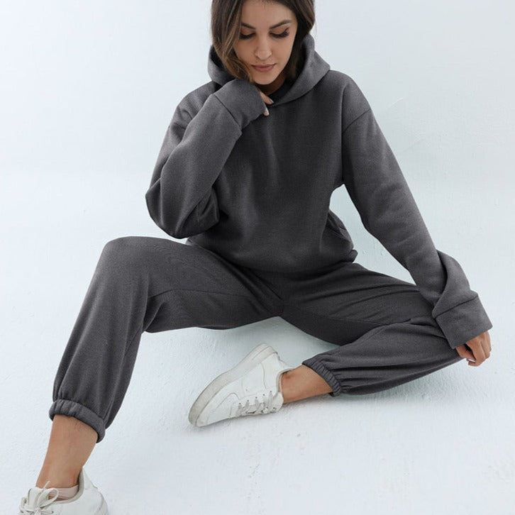 Mirla | Jacquelyn Ultimate Comfort Sweatpants & Hooded Sweater Set-Eva Jonsson