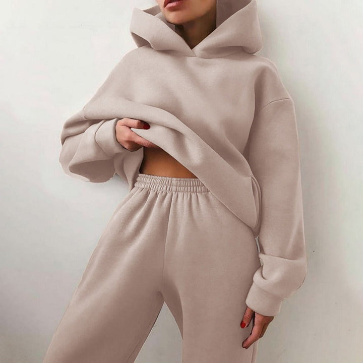 Mirla | Jacquelyn Ultimate Comfort Sweatpants & Hooded Sweater Set-Eva Jonsson
