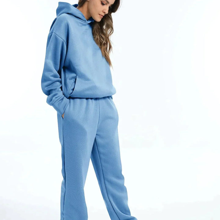 Mirla | Jacquelyn Ultimate Comfort Sweatpants & Hooded Sweater Set-Eva Jonsson