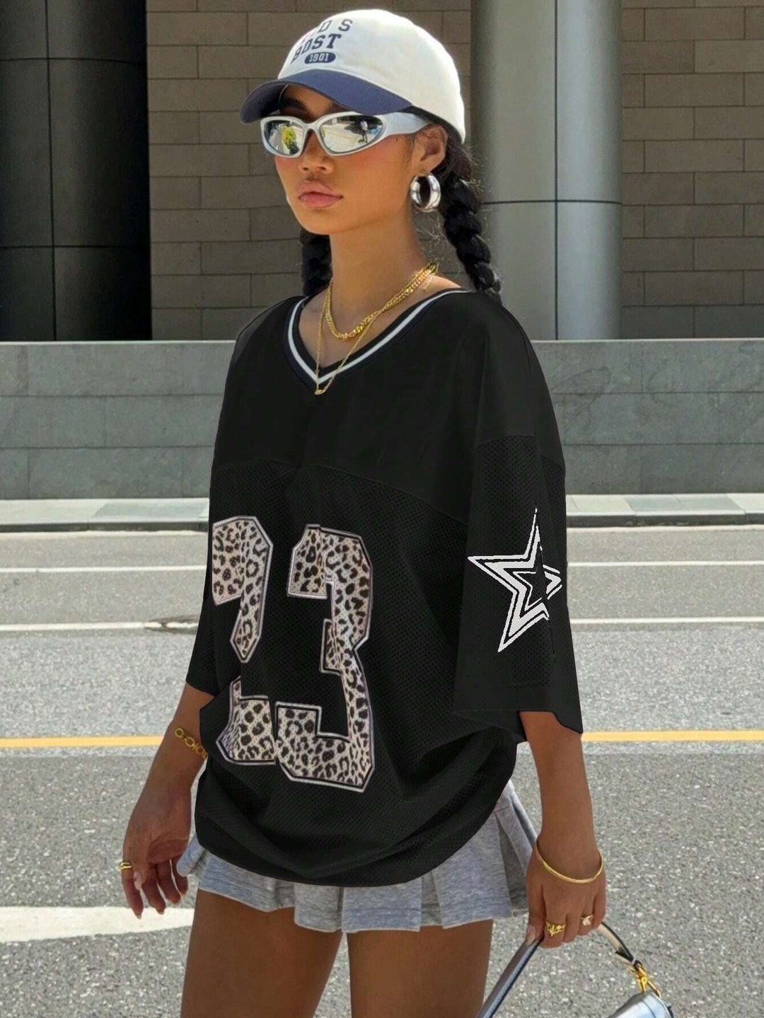 Mirla | Jersey Shirt med djurmönster Sportig, trendig och streetstyle redo-Eva Jonsson