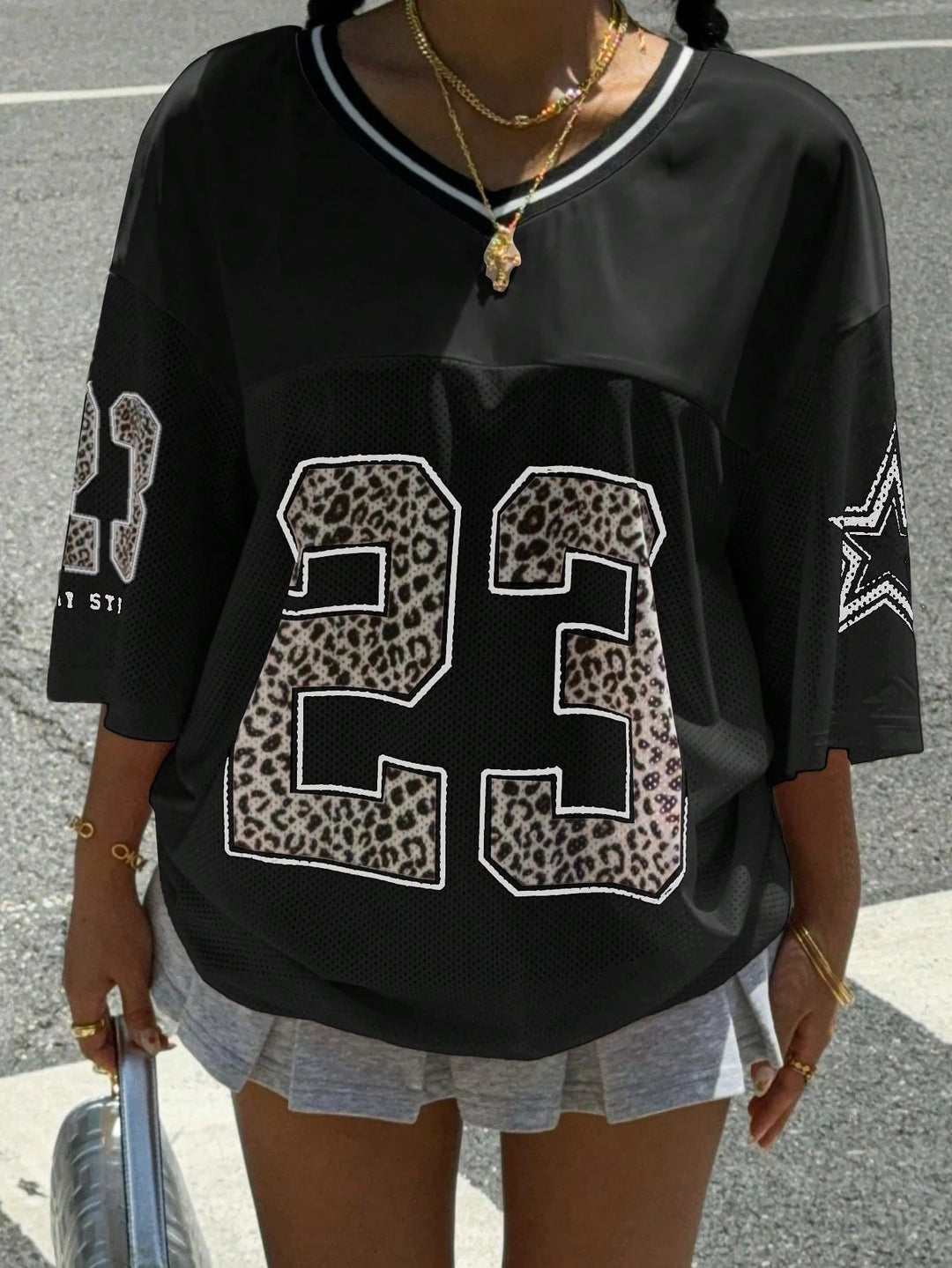 Mirla | Jersey Shirt med djurmönster Sportig, trendig och streetstyle redo-Eva Jonsson