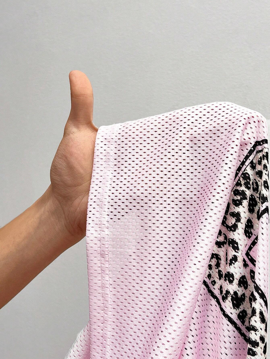 Mirla | Jersey Shirt med djurmönster Sportig, trendig och streetstyle redo-Eva Jonsson