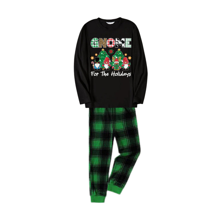 Mirla | Julefamilje Matchande Pyjamas - Svart Topp och Gröna Rutig Byxor-Pyjamas-Set med Gnome For The Holidays Tryck-Eva Jonsson