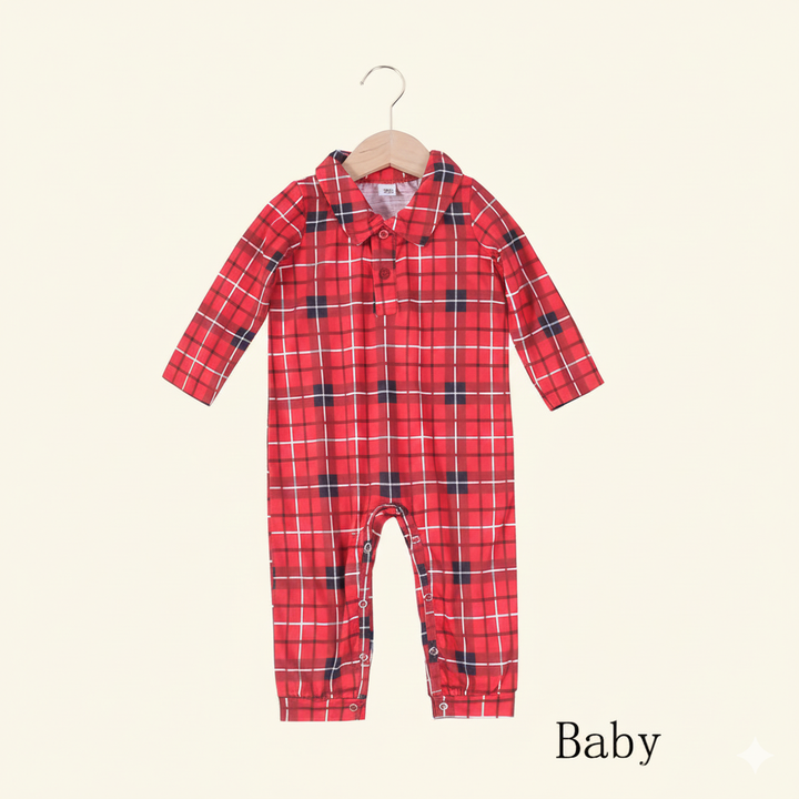 Mirla | Julfamilj-Matchande Röda Rutiga Knapp-Up Långärmad Pyjamas Set med Hund-Eva Jonsson