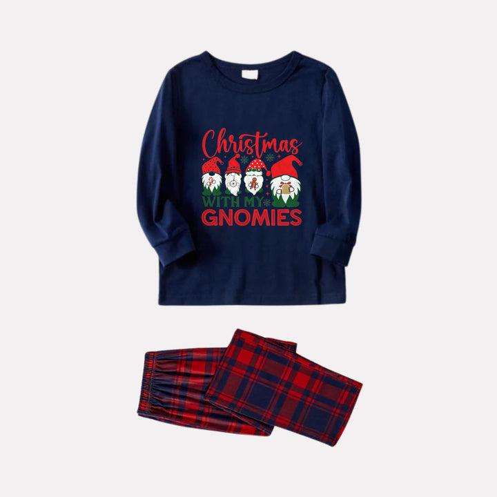 Mirla | Julfamilj Passande Pyjamas - Marinblå och Röd Rutmönstrad Pjs-Set med Jul med Mina Gnomies Tryck-Eva Jonsson