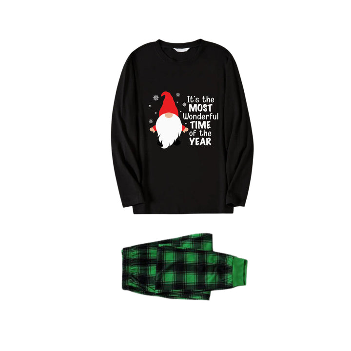 Mirla | Julfamiljepyjamas Passande - Svart Övre och Grön Rutig Byxa Pj-Set med Söt Tomte- och Jul-Slogan-Tryck-Eva Jonsson