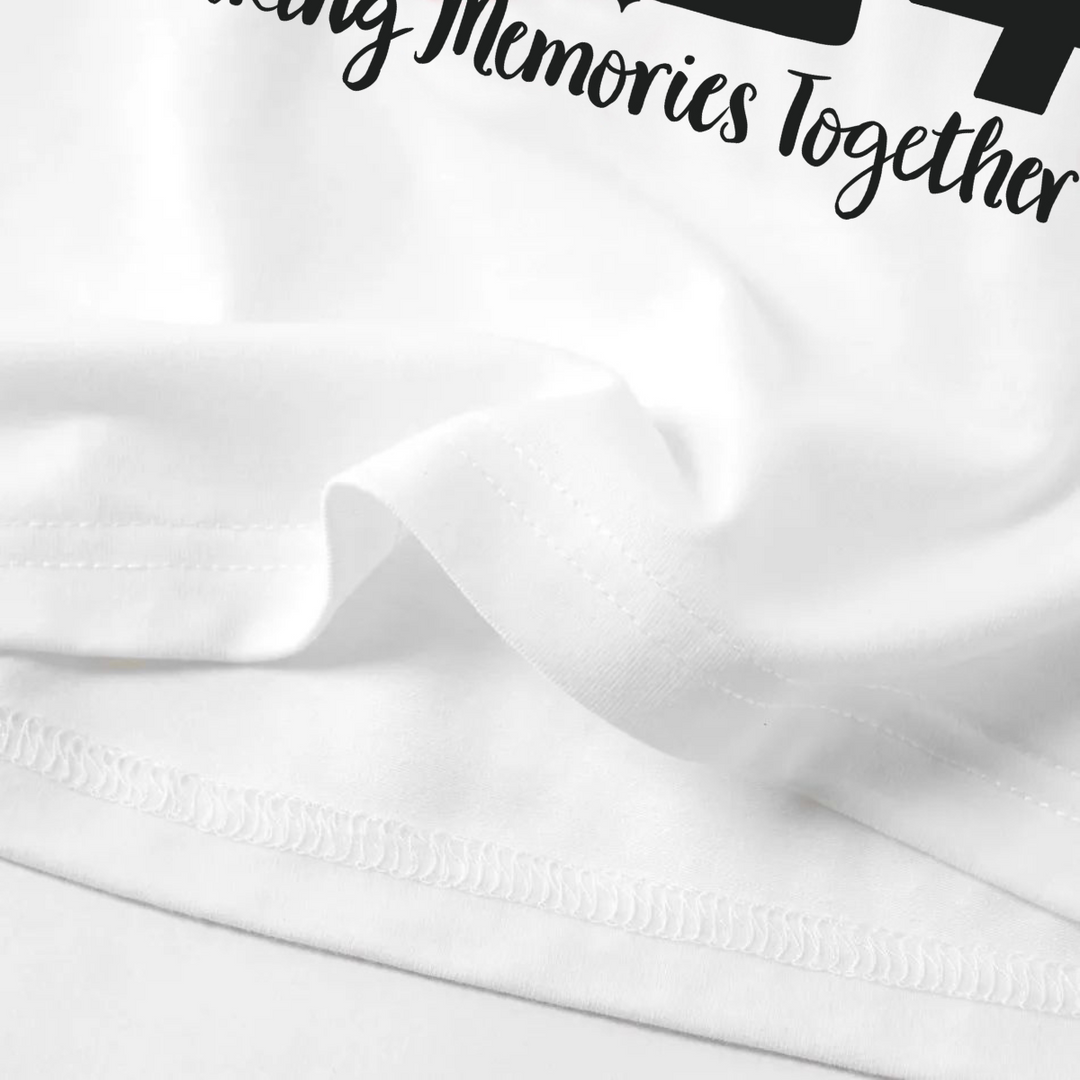 Mirla | Julgran & 2024 Minnen Tillsammans Skapa Mönstrade Svarta Ärmar Kontrast Toppar och Svart- och Grönrutig Byxa Familjekväll Pyjamas Set med Hundbandana-Eva Jonsson