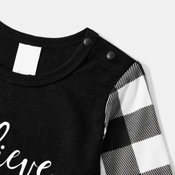 Mirla | Julmössa och 'Believe' Bokstavstryckt Mönstrat Svart-Vitt Rutigt Pyjamas-Set-Eva Jonsson