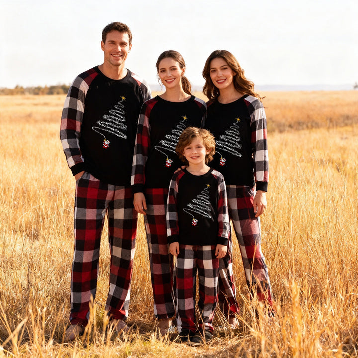 Mirla | Julnisse-Print-Mönster Fritids Långärmad Sweatshirt Kontrast-Toppar och Röd & Svart & Vit Rutigt Byxor Familj Matchande Pyjamas-Set med Husdjurs-Bandana-Eva Jonsson
