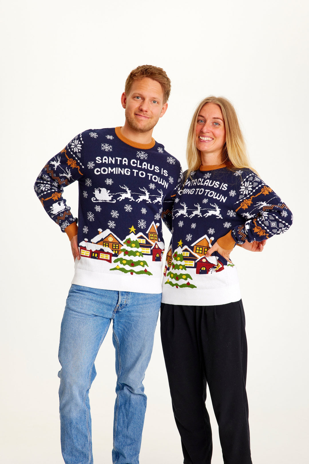 Mirla | Jultomten kommer till stan Navy Damer-Eva Jonsson
