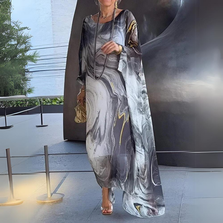Mirla | Kaftan Klänning Flödande Lätt Tyg Elegant Löst Snitt Breda Ärmar-Eva Jonsson
