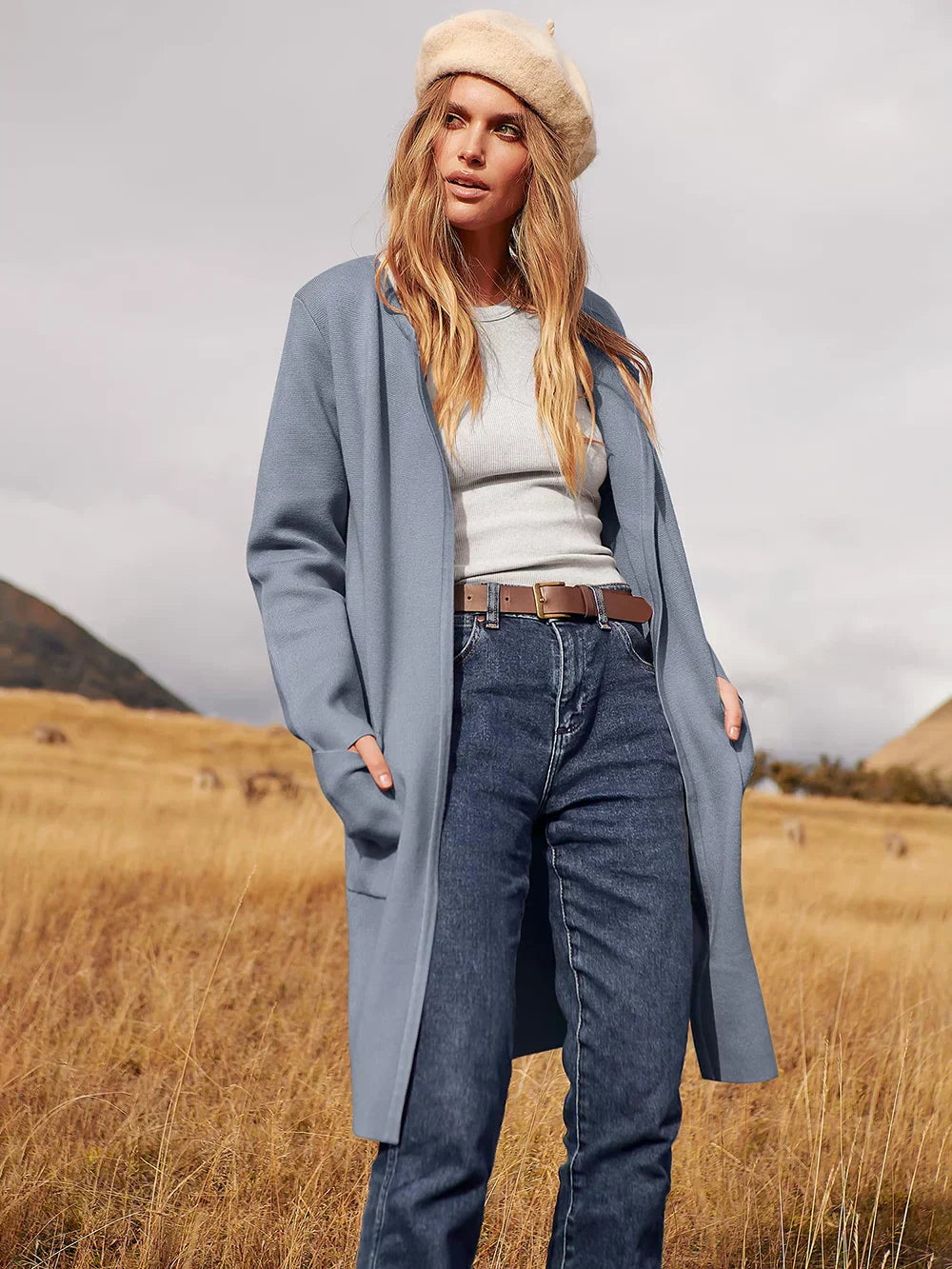 Mirla | Kappa Lös Passform Knälång Bred Revers Minimalistisk Design-Eva Jonsson
