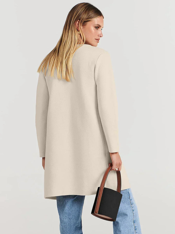 Mirla | Kappa Lös Passform Knälång Bred Revers Minimalistisk Design-Eva Jonsson