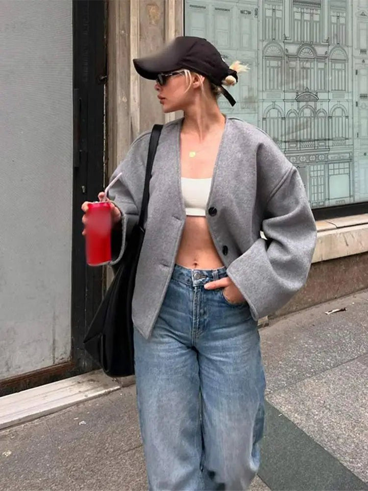 Mirla | Kappa - Oversized Mysigt Design för Kvinnor, Perfekt för Kallt Väder-Eva Jonsson