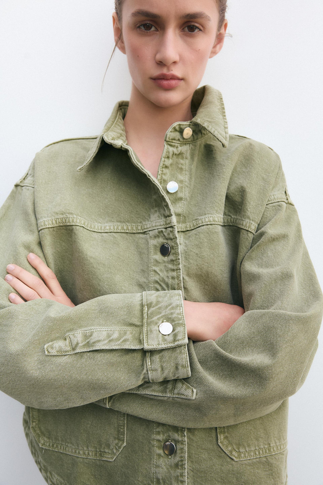Mirla | Klassisk Khaki Denim-Jacka för Vardagen-Eva Jonsson