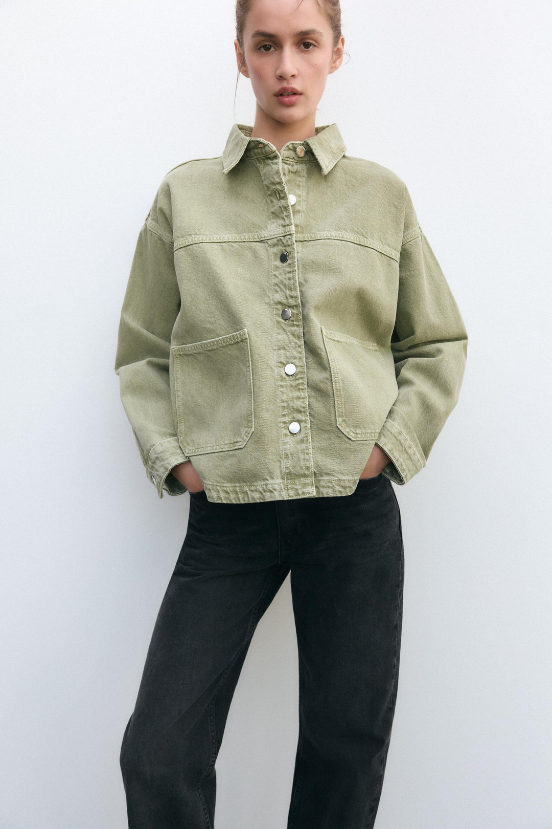 Mirla | Klassisk Khaki Denim-Jacka för Vardagen-Eva Jonsson