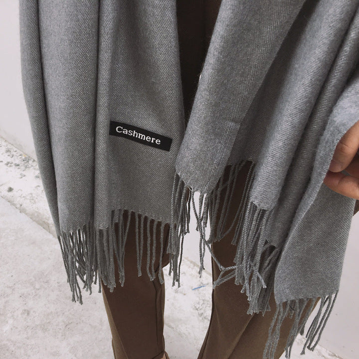 Mirla Klassisk Kvinno Vinter Scarf | Monokrom, Varm och Elegant med Fringe Design-Eva Jonsson