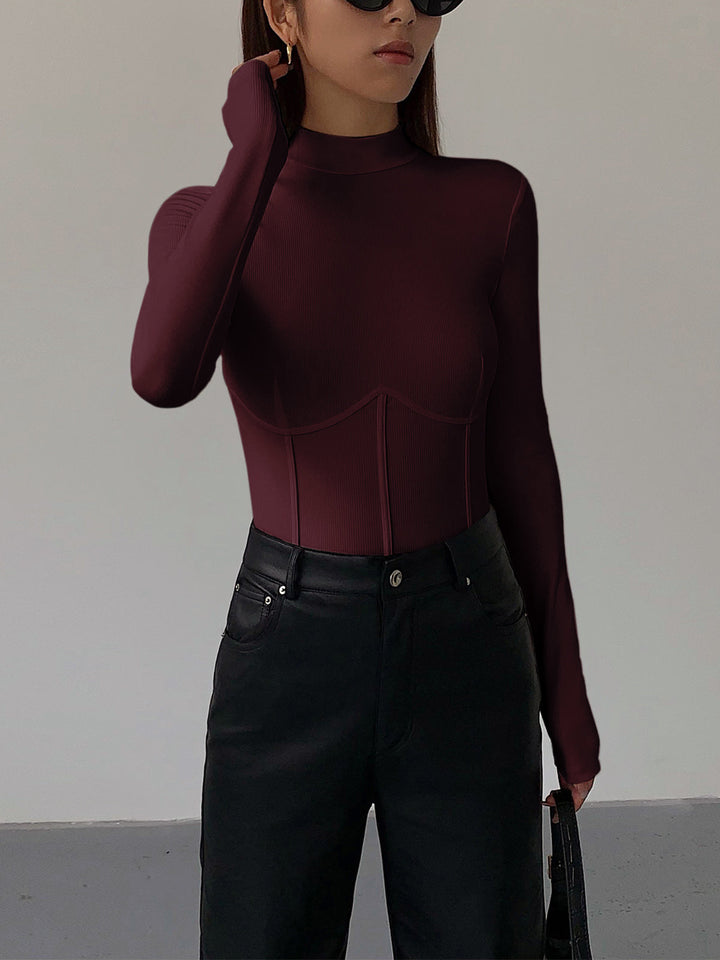 Mirla | Klassisk Slim Fit T-Shirt för Kvinnor-Eva Jonsson