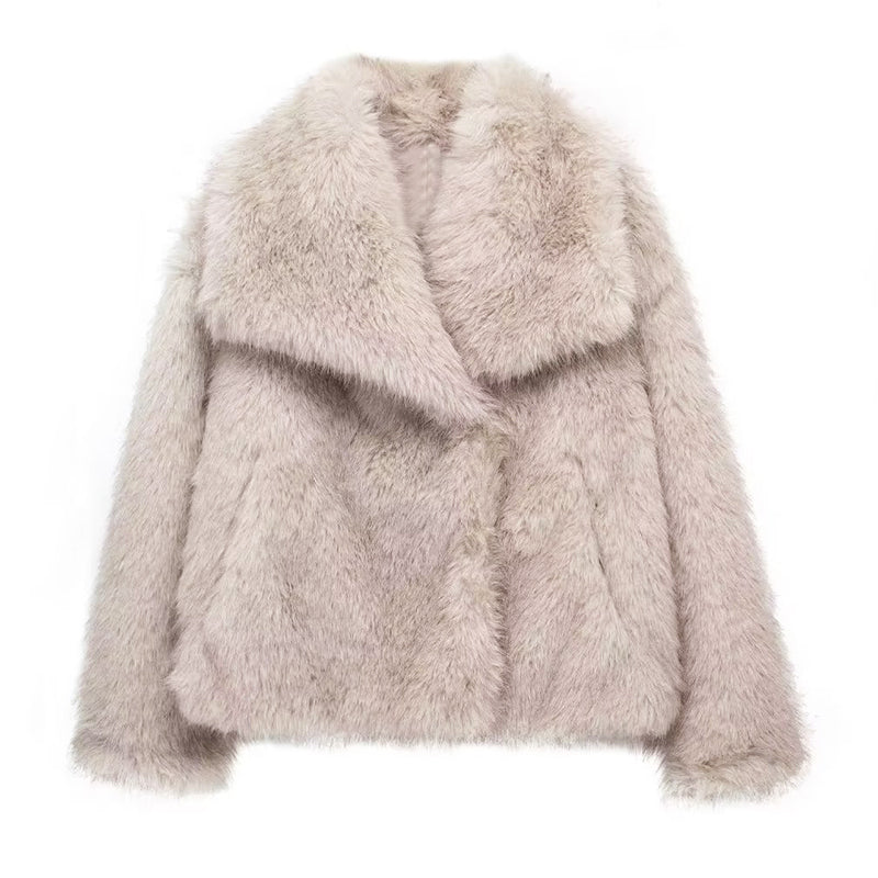 Mirla | Kort Klippt Faux-Fur-Jacka med Överdimensionerad Krage-Eva Jonsson