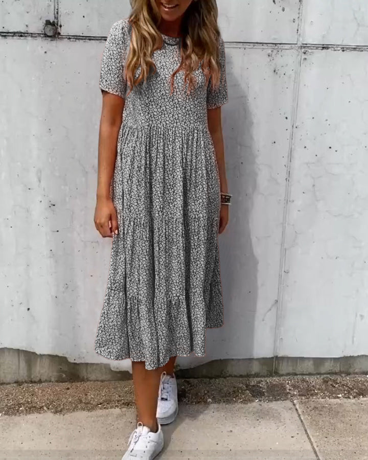 Mirla | Kortärmad klänning med blommönster-Eva Jonsson