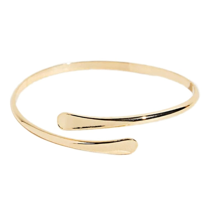 Mirla | Kynes Kairo-armband Justerbart filigran-armkedja med virvelmönster-Eva Jonsson
