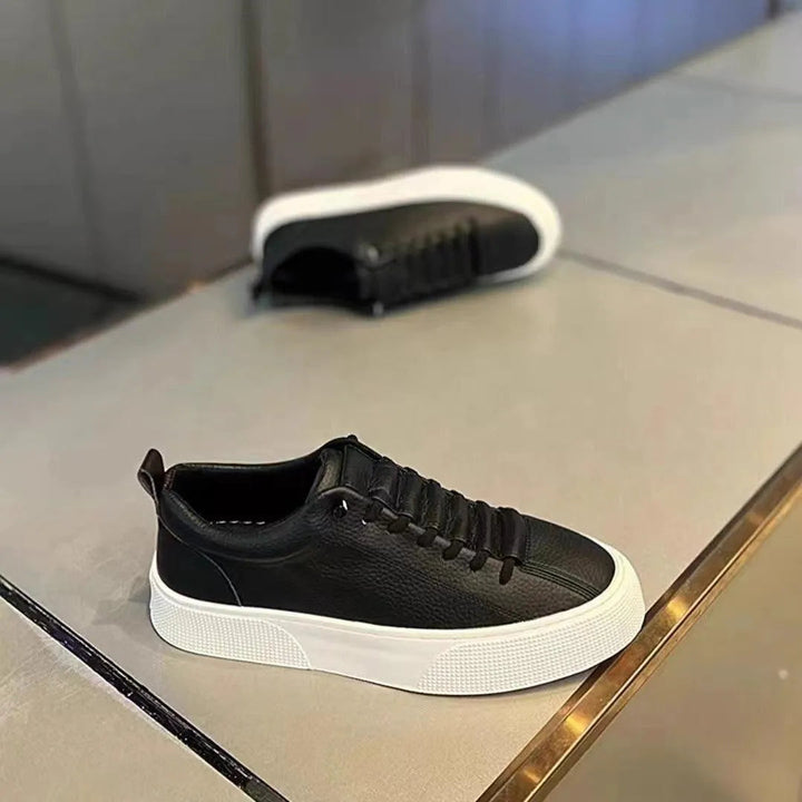 Mirla | Låga sneakers för herrar i konstläder-Eva Jonsson