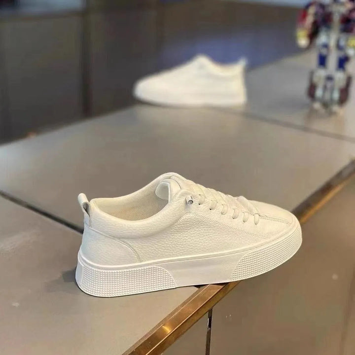 Mirla | Låga sneakers för herrar i konstläder-Eva Jonsson
