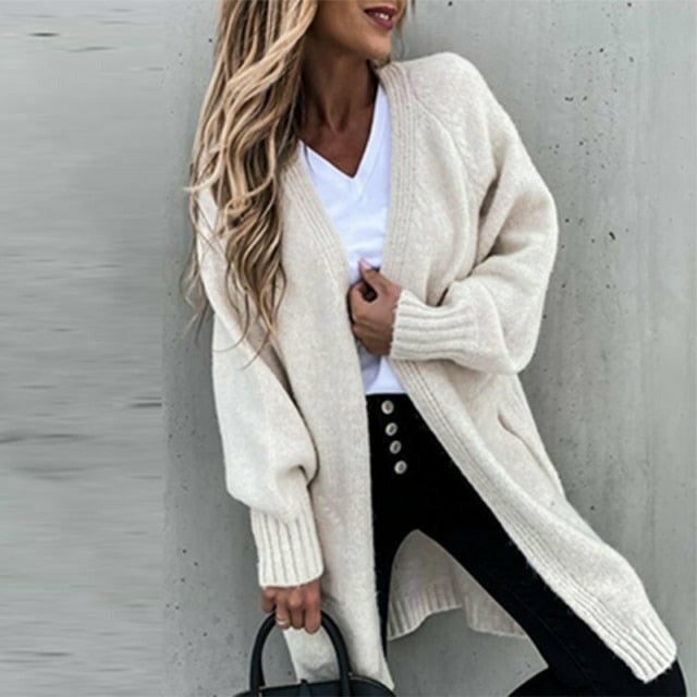 Mirla | Lång, Mjuk Dams Cardigan med En Avslappnad Passform-Eva Jonsson