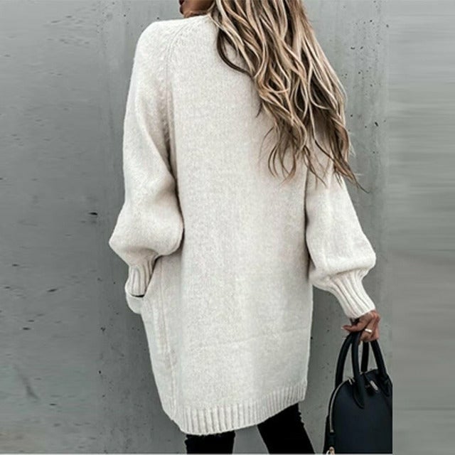 Mirla | Lång, Mjuk Dams Cardigan med En Avslappnad Passform-Eva Jonsson