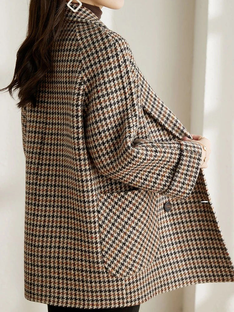 Mirla | Lång Rutigt Blazer – Klassisk Höst-Vinter Stil-Eva Jonsson
